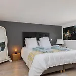 L'entre 2 *